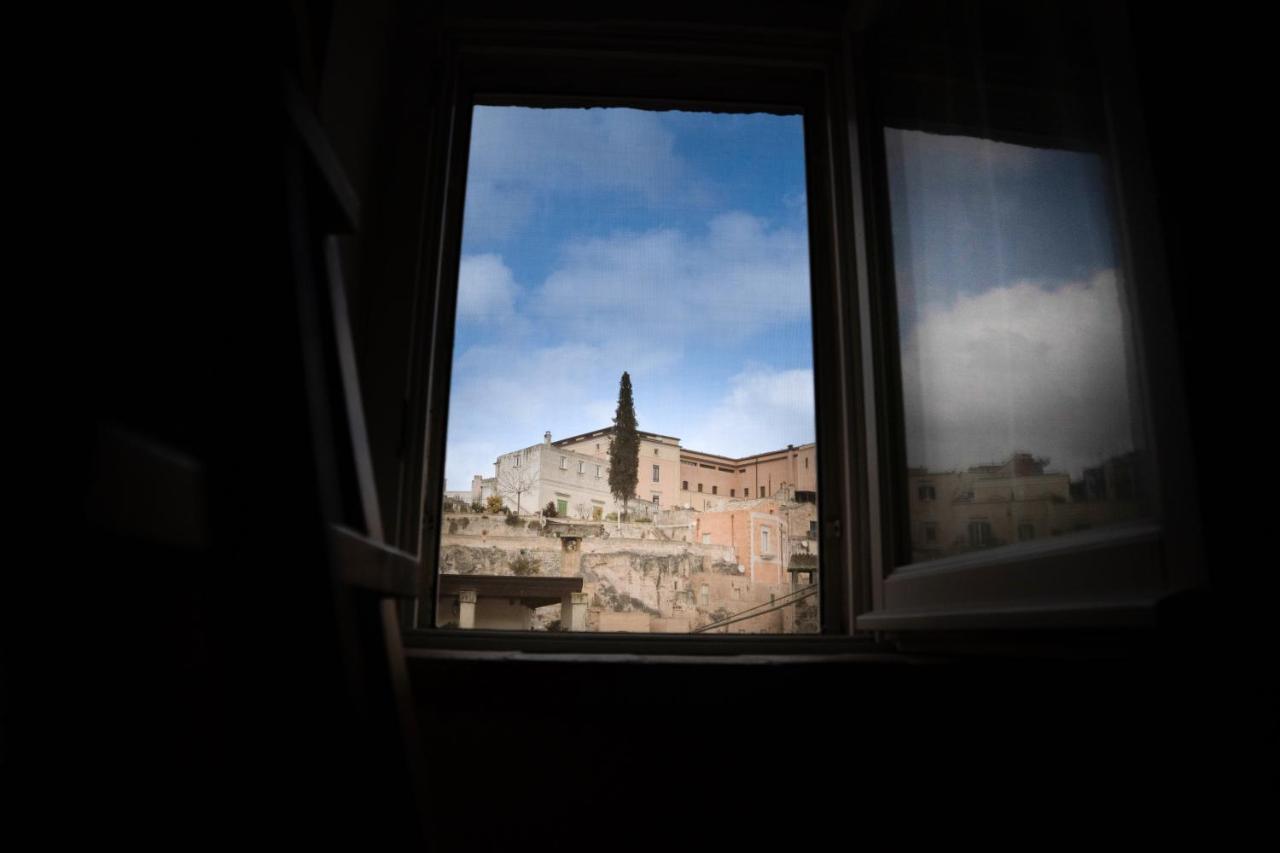 Residence Le Vie Del Mosto Matera Bagian luar foto