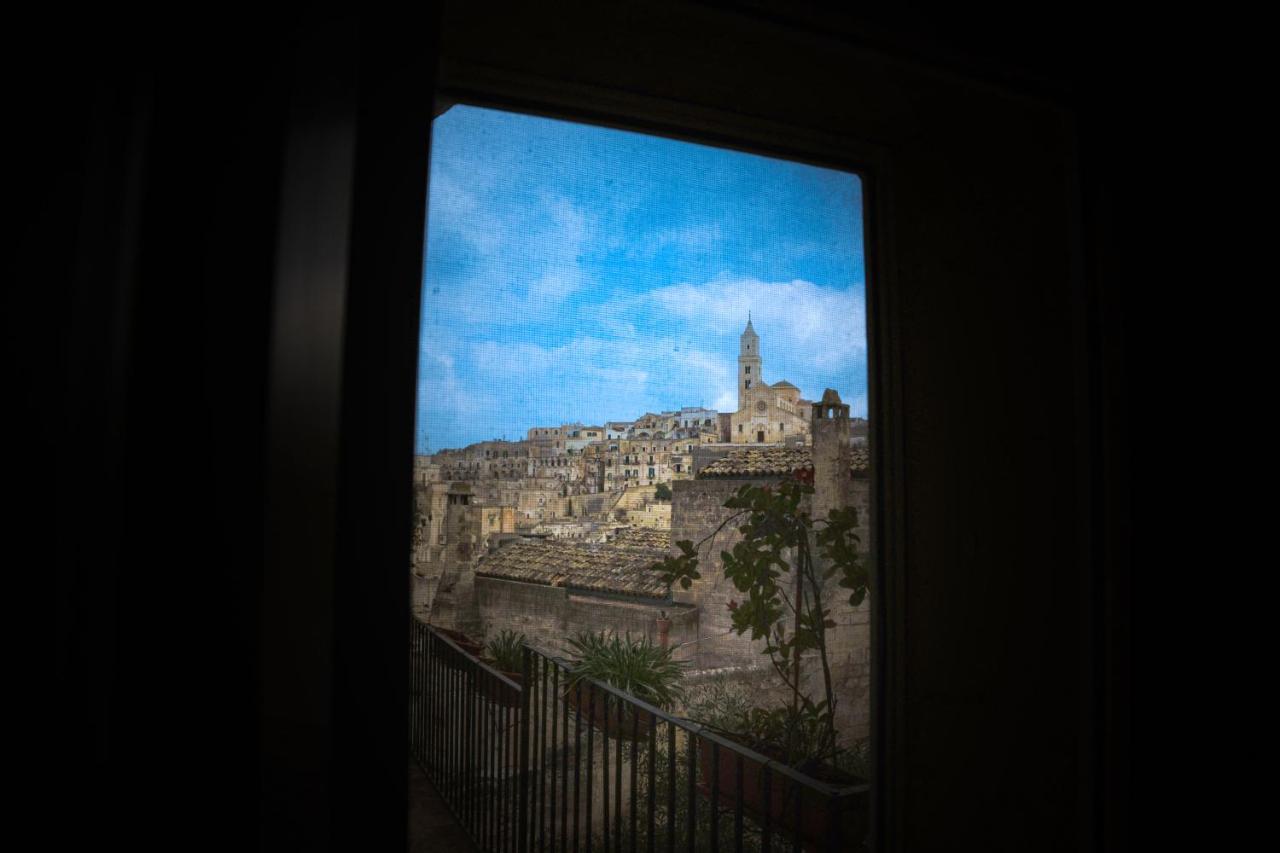 Residence Le Vie Del Mosto Matera Bagian luar foto